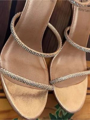 Daisy Fuentes Pink Gold Metallic Rhinestone Strap Stiletto Heels Size 8.5 Womens thumbnail 8
