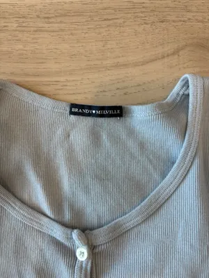 Brandy Melville T-Shirt thumbnail 3