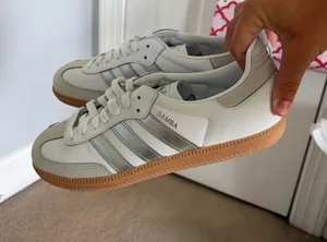 Adidas Shoes Women’s thumbnail 1