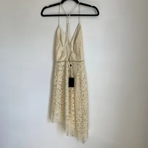 NWT NBD‎ Only Yours Asymmetrical Lace Dress in Ivory thumbnail 6