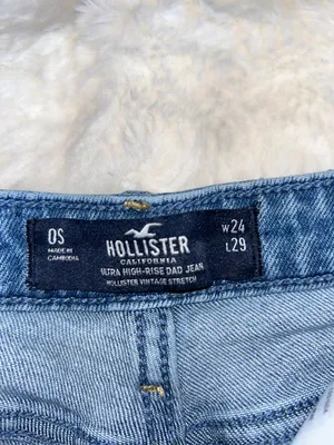 Hollister High Waisted Distressed Dad Jeans thumbnail 8