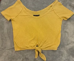 Women’s Abercrombie & Finch Mustard Yellow Tie-Front Ribbed Crop Top Size Medium thumbnail 1