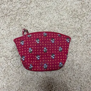 Vera Bradley Burgundy Red Floral Quilted Cotton Cosmetic Makeup Zipper Pouch Bag thumbnail 6