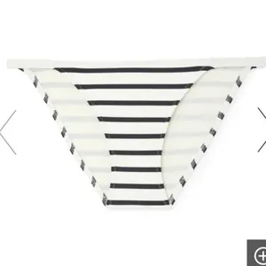 SOLID & STRIPED BOTTOM thumbnail 2