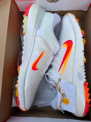Nike Golf Shoes thumbnail 4