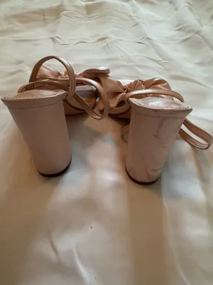 Windsor Blush Pink Women's Heels with Bows thumbnail 3