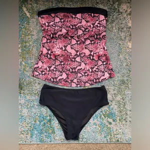 Beachsissi red black snakeskin strapless tankini swimsuit, size large thumbnail 1