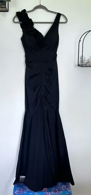 Xscape Black‎ Taffeta V Neck Sleeveless Mermaid Maxi Dress Gown Size 4 thumbnail 1