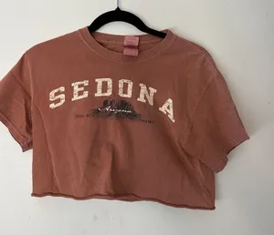 Sedona Arizona Rust Graphic Crop Tee by Brown Size XS thumbnail 1