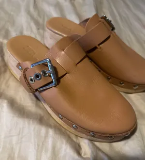 Zara Tan clogs with buckle detail thumbnail 3