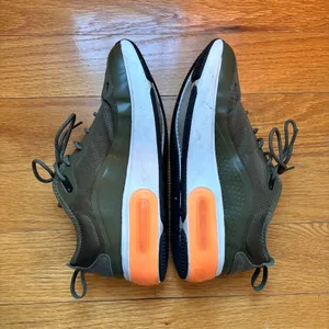 Nike Air Max Dia Sneakers Olive Green Orange Pulse AQ4312-200 Women's Size 7.5 thumbnail 2
