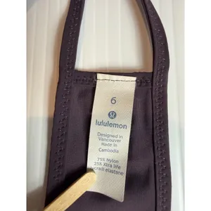 Lululemon Womens Size 6 Purple Racerback Athletic Yoga Tank Top Relaxed Fit‎ thumbnail 4