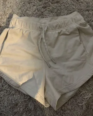 Lululemon Sweat Shorts thumbnail 6