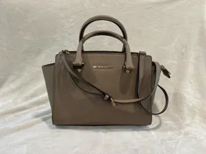 Michael Kors Selma Medium Satchel thumbnail 4
