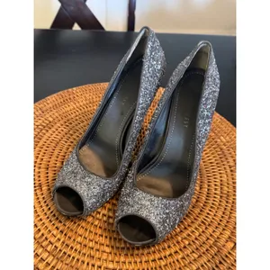 Nine West Silver‎ Glitter Peep Toe Pumps Metallic Stiletto Heels Womens 7.5M thumbnail 2