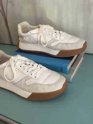 Sam Edelman Layla Sneaker Size 8 Sporty Suede Overlay Platform Lifestyle Sneaker thumbnail 3