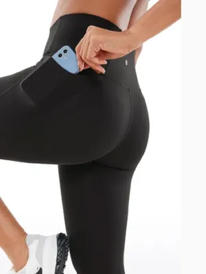 Crz yoga Butterluxe Pocket Legging 21” Black Capri, Size Medium, NWT thumbnail 3