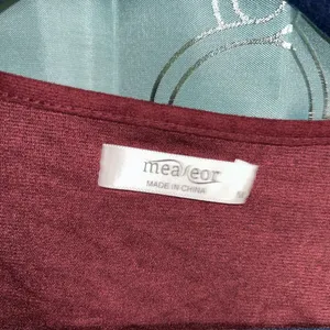 Meaveor Faux Suede Fringe Short Vest. EUC. Size Medium. Burgundy thumbnail 4