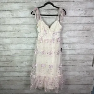 Lulus Distinctly Sweet White Floral Embroidered Tie-Strap Midi Dress Size Small thumbnail 3
