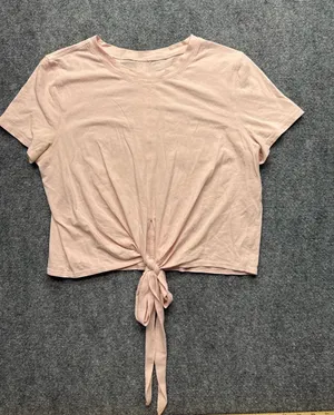 Lululemon Women’s Medium Tie-Front Crop Tee Blush Pink thumbnail 1