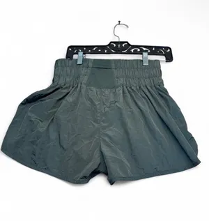 Ododos green nylon shorts with built-in shorts. Size: M #activewear #athleisure #summer thumbnail 2