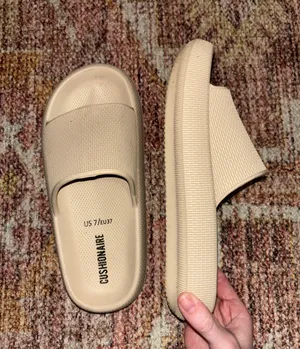 Cushionare Slip on Sandals thumbnail 3