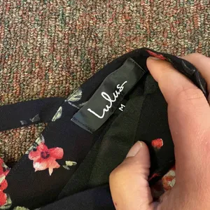 Lulus medium floral dress‎ thumbnail 6