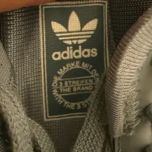 Adidas Women’s N-5923 Raw Grey Sneakers Trainers Size 7 Blue-Gray and White thumbnail 9