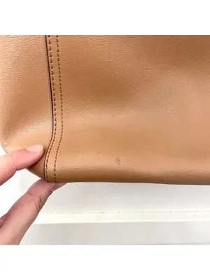 Tory Burch Parker Leather Tote Light Brown Quiet Luxury Minimalist thumbnail 4