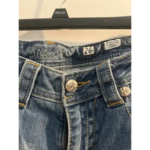 Miss me boyfriend capris size 26 waist thumbnail 2