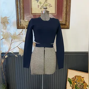 NWT Aritzia Ten by Babaton Retrospect Sweater Strip Cut Out Cropped Top Sz M 💛🎀 thumbnail 4