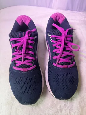 Brooks Ariel Women's Running Shoe - Navy with Pink Accents thumbnail 4