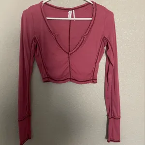UO long sleeve pink top thumbnail 1