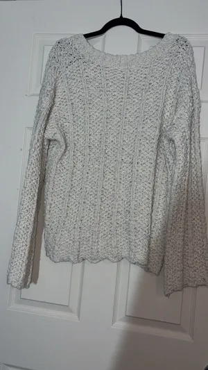 Boutique chunky knit sweater thumbnail 2