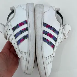 Adidas Grand Court Sneakers Womens 6.5‎ White Floral Print Low Top Tennis Shoes thumbnail 7