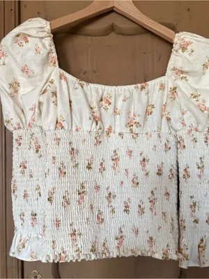 Reformation Linen Floral Smocked Puff Sleeve Top Cream Sweetheart Neck thumbnail 4