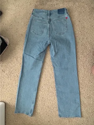 Abercrombie High-Rise 90s Relaxed Curve Love Jeans thumbnail 2