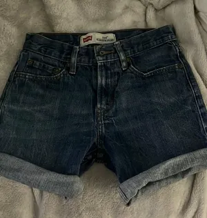 Vintage Levi’s Shorts thumbnail 1