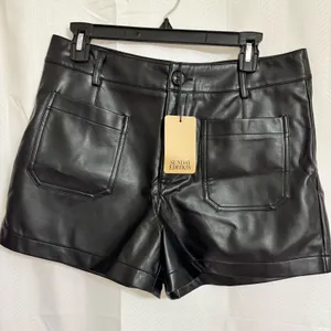 Leather shorts Black Size L thumbnail 1
