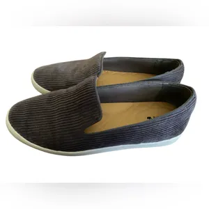 Birdies “The Swift” corduroy gray slip on. Size 8 thumbnail 4