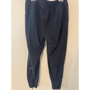 Lululemon pace jogger black women's size 12 thumbnail 2