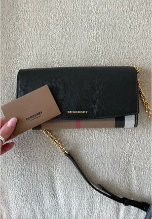 NWT Burberry Henley Leather Crossbody Purse thumbnail 5