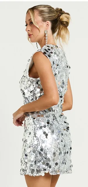 Dress thumbnail 2