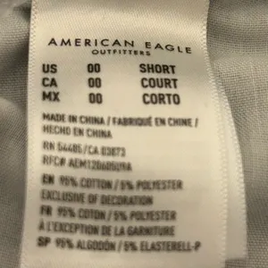 American Eagle Ripped Mom Jeans Blue Size 00 Short thumbnail 9