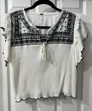 Free People Embroidered Boho Top Black White Ruffle Sleeve Peasant Blouse thumbnail 1