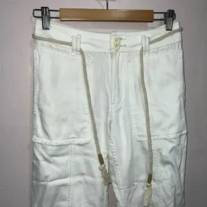 ANTHROPOLOGIE White Canvas Denim High Rise Belted Straight Crop Jeans 25 thumbnail 2