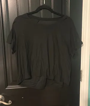 black top Size M thumbnail 1