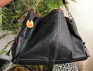 Black leather shoulder hand bag purse chain link strap. Measurements in pics thumbnail 1