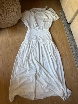 Meshki White Maxi Dress with Elastic Waist thumbnail 1