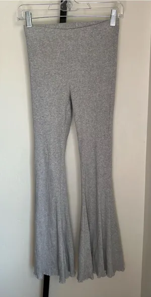 Aerie Grey Ribbed Flare Leggings XS thumbnail 1
